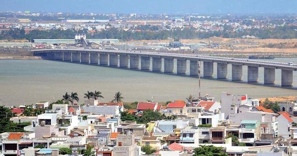 Tập đoàn Hoà Phát muốn đầu tư hai dự án khoảng 120.000 tỷ đồng tại Phú Yên