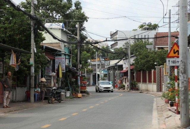  Những tuyến hẻm, con đường khang trang ở TPHCM nhờ người dân hiến đất mở rộng  - Ảnh 3.