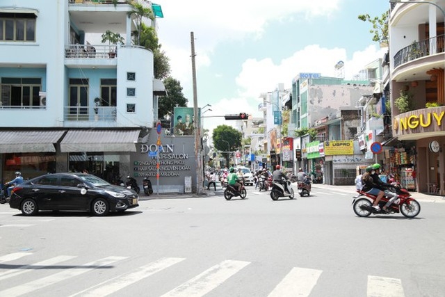  Những tuyến hẻm, con đường khang trang ở TPHCM nhờ người dân hiến đất mở rộng  - Ảnh 10.