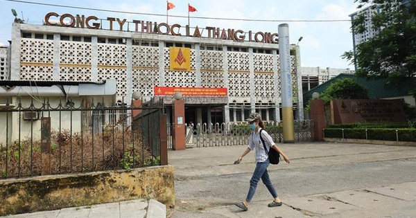 Hà Nội di dời 9 cơ sở ra khỏi nội đô: Trồng cây hay nêm cao ốc?
