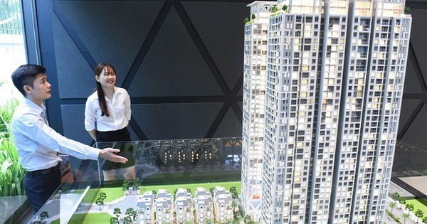 Lý giải hiện tượng “lạ” của thị trường căn hộ: Giá mở bán lần đầu tăng, mua đi bán lại giảm