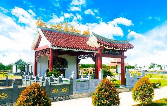 Nên mua gì trong tháng “cô hồn” để được nhiều phúc lành, may mắn? - Ảnh 1.