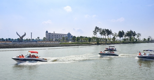 Nhà đầu tư bất ngờ khi trải nghiệm khu đô thị sinh thái Aqua City