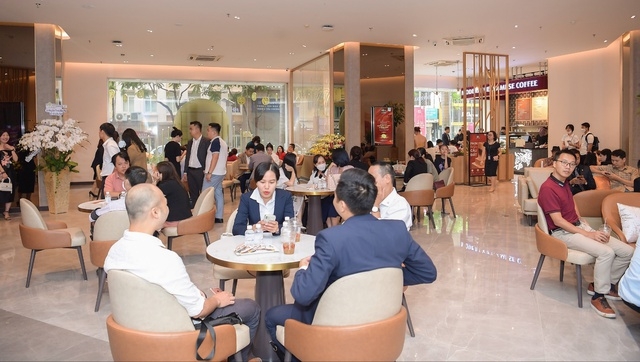 Novaland “kề vai sát cánh” với khách hàng miền Bắc - Ảnh 2.