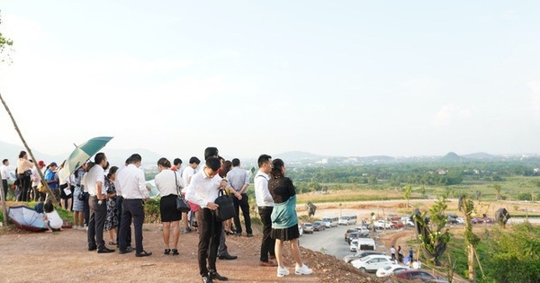 Thị trường bất động sản trầm lắng, nhà đầu tư chờ giá giảm sâu