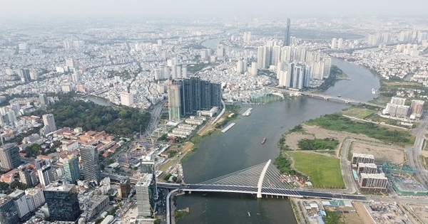 CEO C&W: Thanh khoản dự án, dòng tiền doanh nghiệp BĐS bị tác động trong năm 2022 - 2023