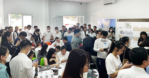 Chung cư Hà Nội: Chuyện lạ giữa lúc thị trường trầm lắng