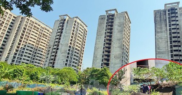 Cận cảnh khu ký túc xá "nghìn tỷ" bỏ hoang giữa Thủ đô thành nơi làm gara ôtô