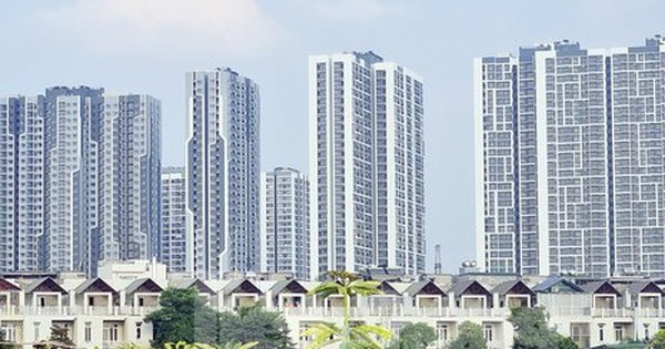 Nghịch lý thị trường bất động sản: Dư thừa căn hộ cao cấp, thiếu trầm trọng nhà giá rẻ