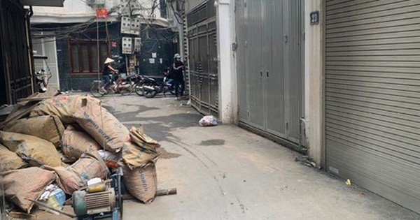 Loạn giá nhà trong ngõ: Cùng một căn, môi giới báo chênh nửa tỷ đồng