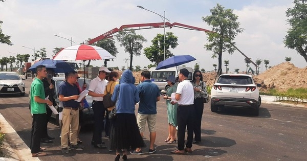 Thị trường bất động sản còn khó chồng khó tới bao giờ?