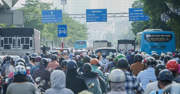 Nhà máy nội đô Hà Nội dời đi, chung cư, nhà thương mại mọc lên, hạ tầng quá tải