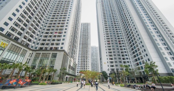 Môi giới bất động sản “vỡ òa” khi có giao dịch vào “phút chót”