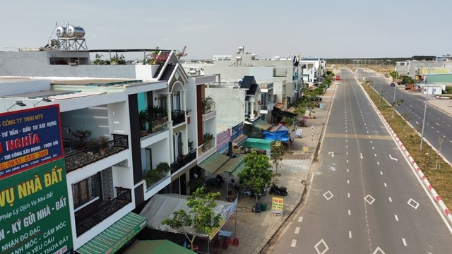 Tái định cư phải là nơi đáng sống - Ảnh 1. Tái định cư phải là nơi đáng sống - Ảnh 1.