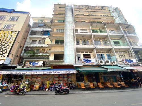 Nguy cơ sập chung cư: Đừng bình chân như vại nữa! - Ảnh 2. Nguy cơ sập chung cư: Đừng bình chân như vại nữa! - Ảnh 2.
